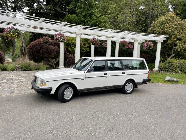 Thumbnail Photo undefined for 1988 Volvo 240 Wagon